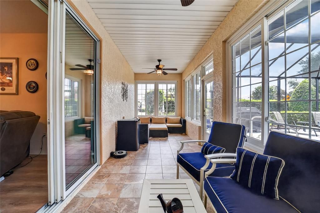 For Sale: $349,999 (3 beds, 2 baths, 1720 Square Feet)