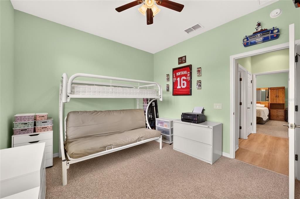 For Sale: $349,999 (3 beds, 2 baths, 1720 Square Feet)