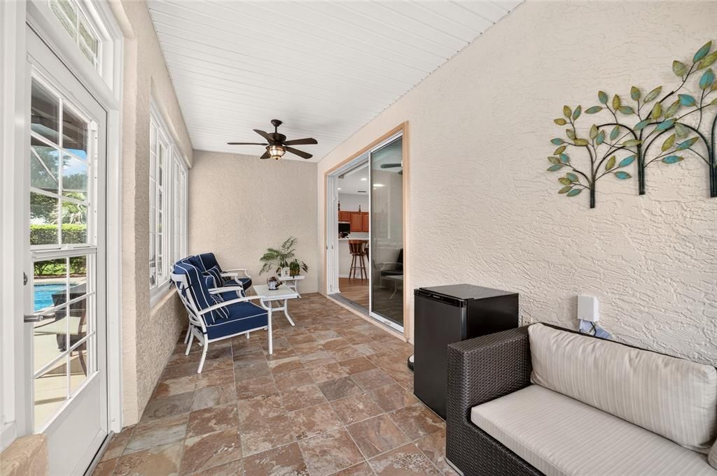 For Sale: $349,999 (3 beds, 2 baths, 1720 Square Feet)