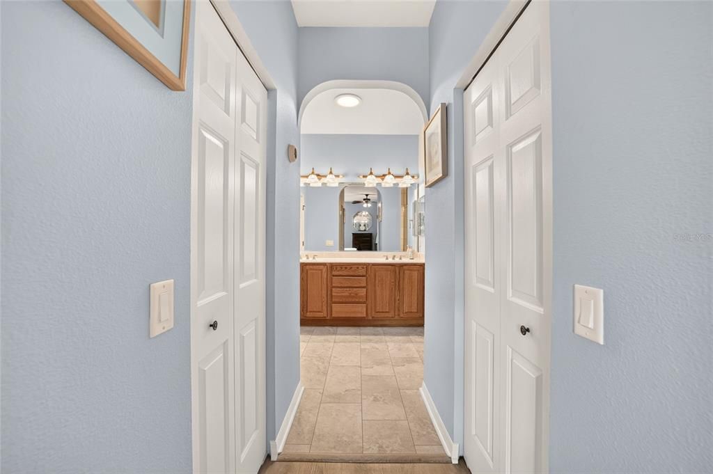 For Sale: $349,999 (3 beds, 2 baths, 1720 Square Feet)