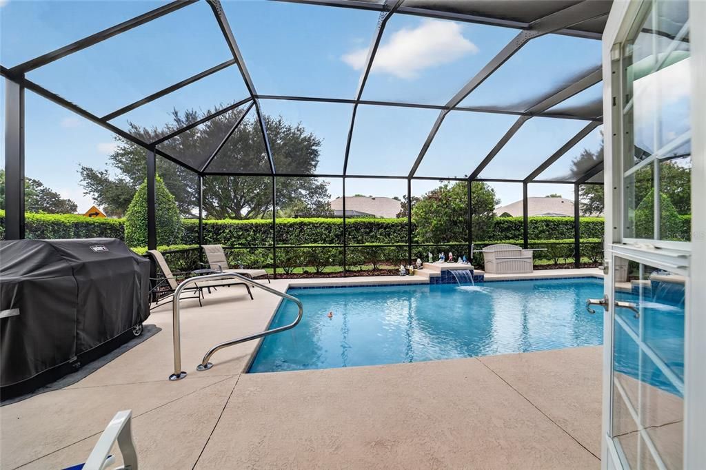For Sale: $349,999 (3 beds, 2 baths, 1720 Square Feet)