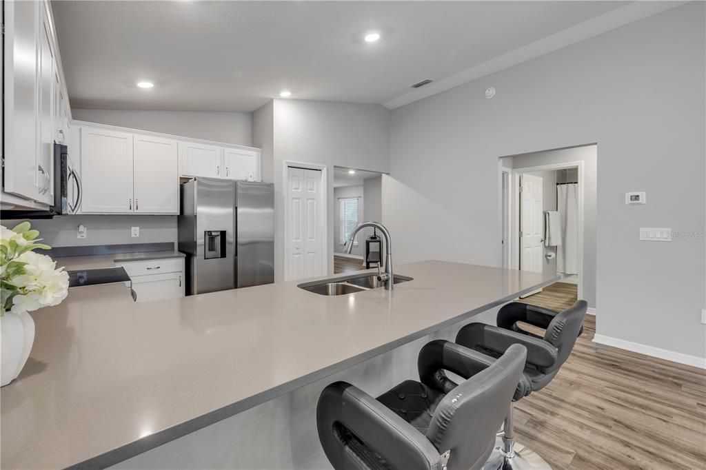 En Venta: $316,000 (3 camas, 2 baños, 1597 Pies cuadrados)