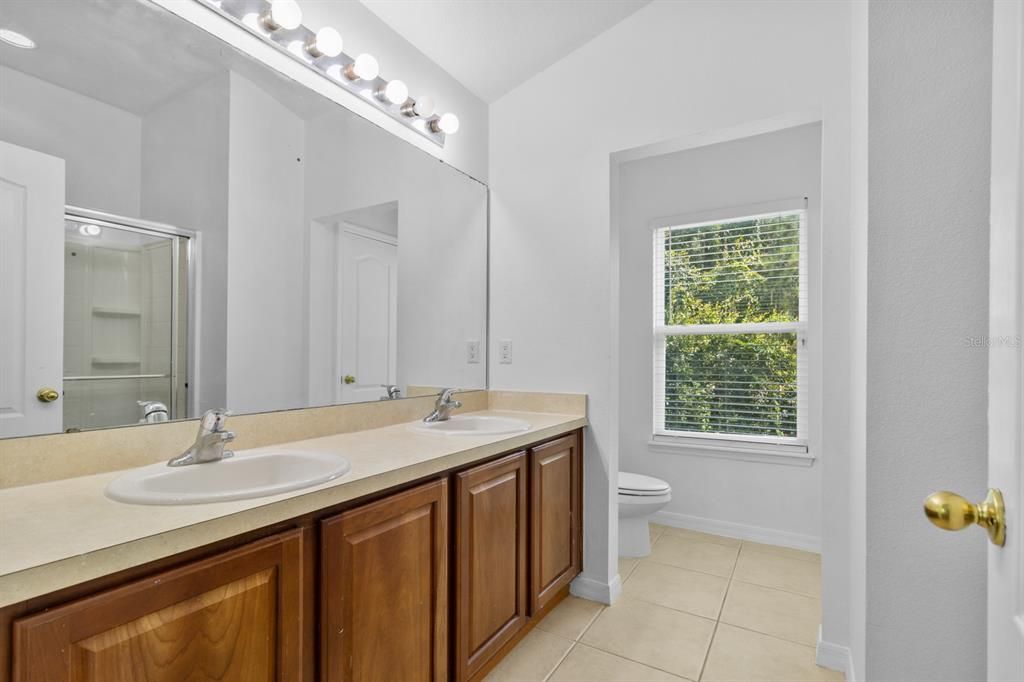 For Rent: $2,195 (3 beds, 2 baths, 1530 Square Feet)