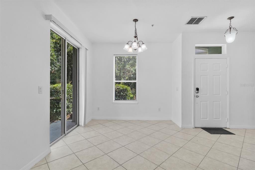 For Rent: $2,195 (3 beds, 2 baths, 1530 Square Feet)