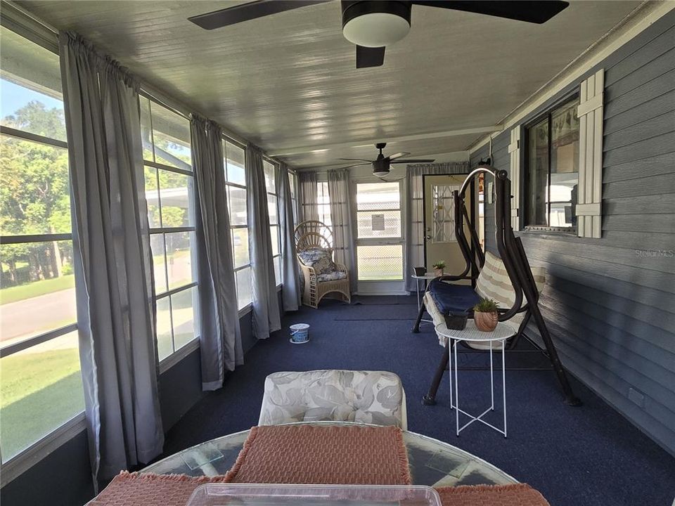 For Sale: $125,000 (2 beds, 2 baths, 970 Square Feet)