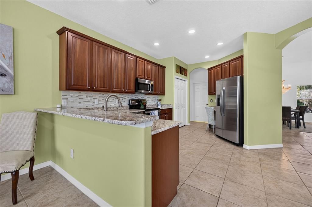For Sale: $500,000 (4 beds, 3 baths, 2228 Square Feet)