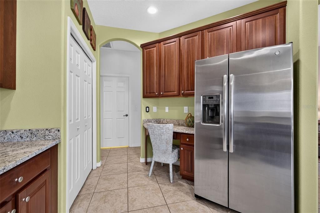 For Sale: $500,000 (4 beds, 3 baths, 2228 Square Feet)