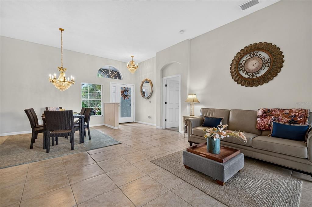 For Sale: $500,000 (4 beds, 3 baths, 2228 Square Feet)