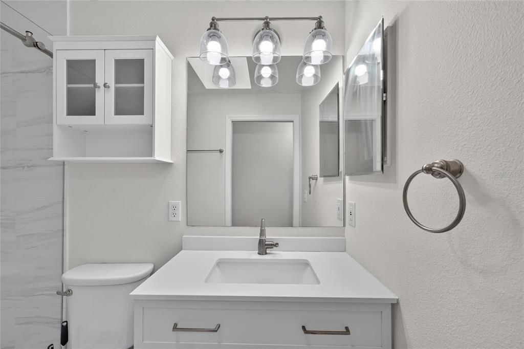 For Sale: $344,900 (3 beds, 1 baths, 1210 Square Feet)
