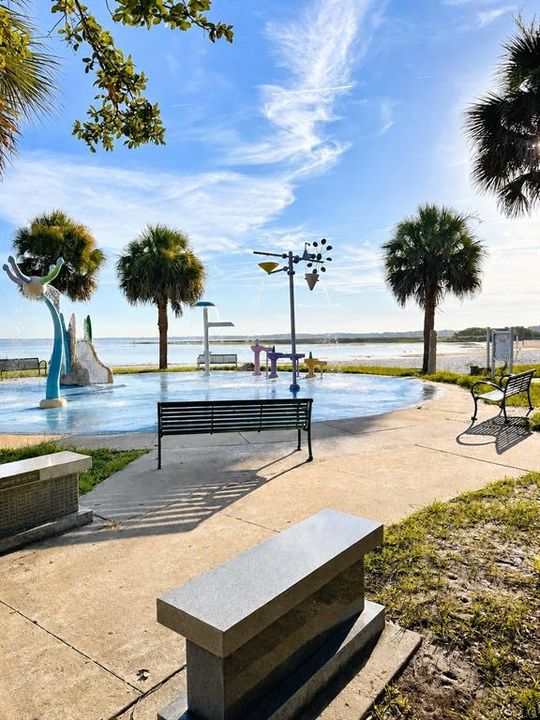 For Sale: $344,900 (3 beds, 1 baths, 1210 Square Feet)