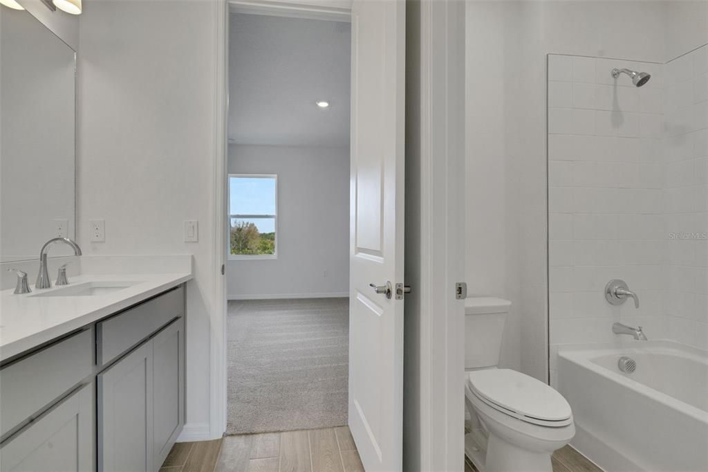 For Sale: $349,990 (4 beds, 3 baths, 2519 Square Feet)