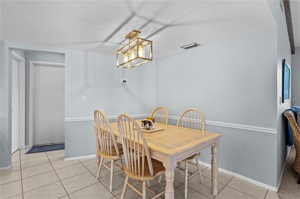 For Sale: $620,000 (3 beds, 2 baths, 2589 Square Feet)