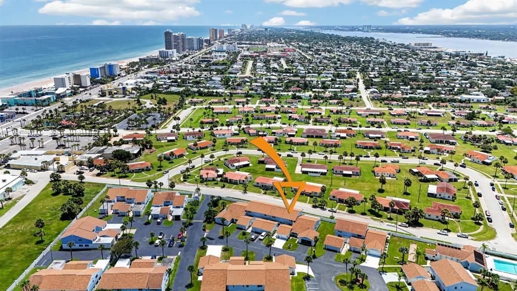 For Sale: $282,500 (2 beds, 2 baths, 1407 Square Feet)