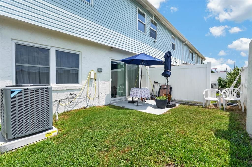 For Sale: $282,500 (2 beds, 2 baths, 1407 Square Feet)