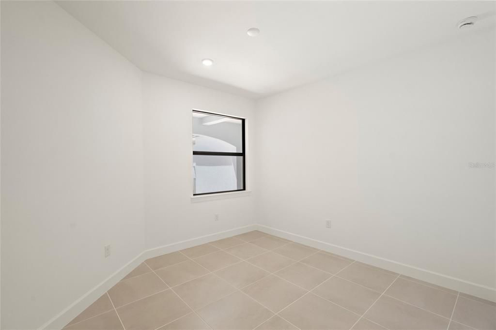 For Rent: $2,895 (2 beds, 2 baths, 1448 Square Feet)