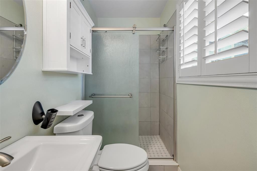For Sale: $549,900 (3 beds, 2 baths, 1664 Square Feet)