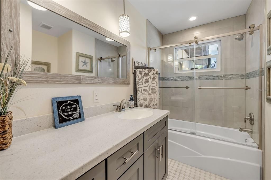 For Sale: $549,900 (3 beds, 2 baths, 1664 Square Feet)