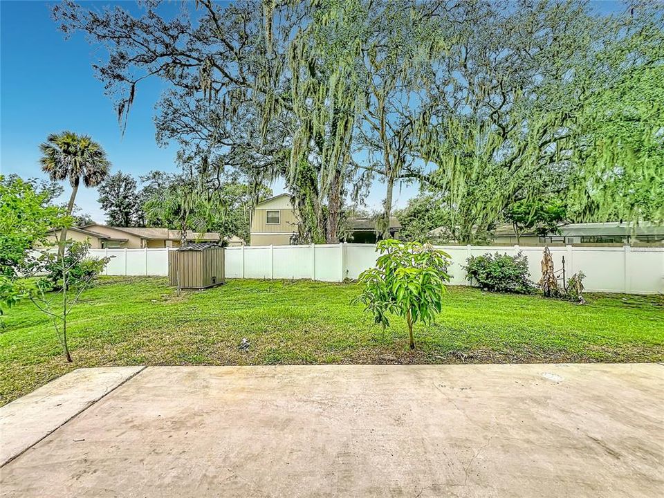For Sale: $335,000 (3 beds, 2 baths, 1447 Square Feet)
