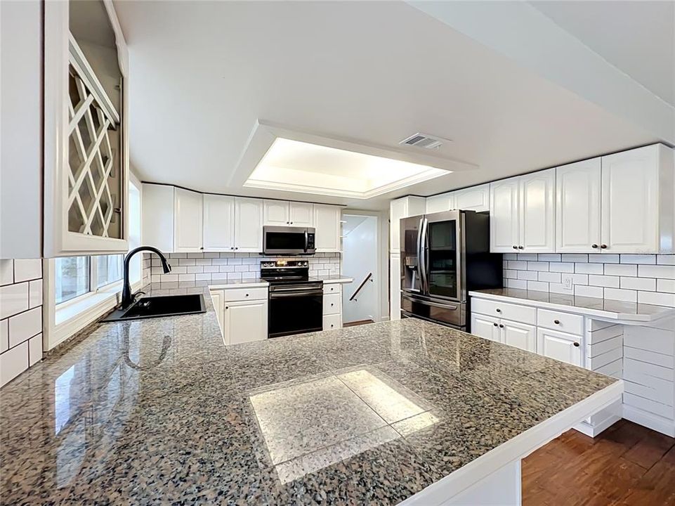 For Sale: $335,000 (3 beds, 2 baths, 1447 Square Feet)