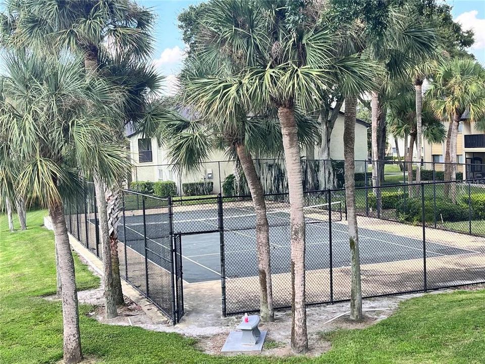 For Rent: $1,495 (2 beds, 2 baths, 897 Square Feet)