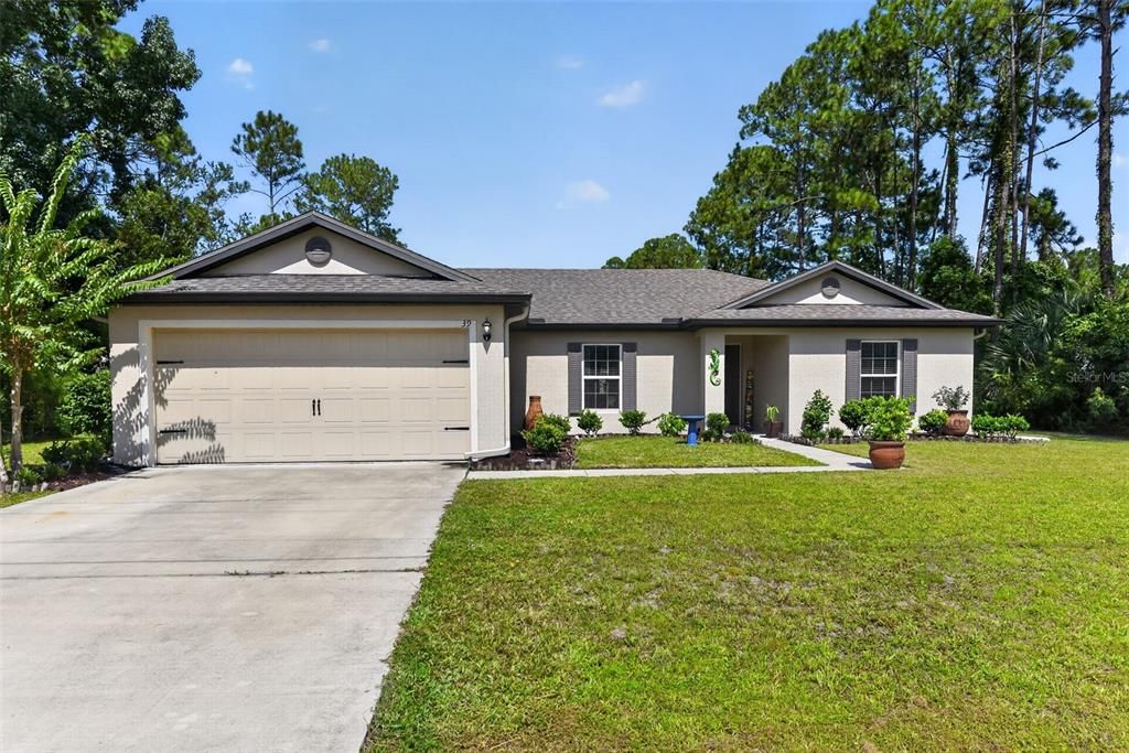 For Sale: $289,000 (3 beds, 2 baths, 1462 Square Feet)