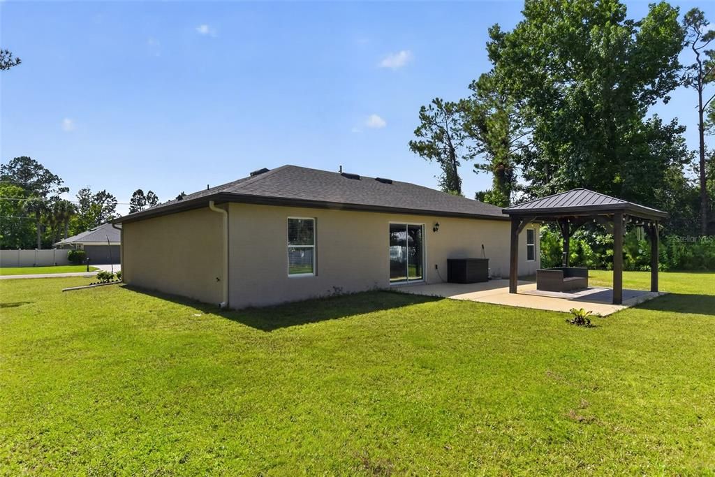 For Sale: $289,000 (3 beds, 2 baths, 1462 Square Feet)