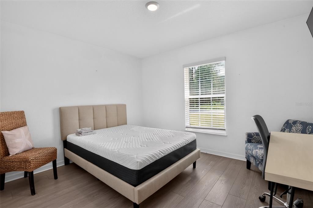 For Sale: $289,000 (3 beds, 2 baths, 1462 Square Feet)