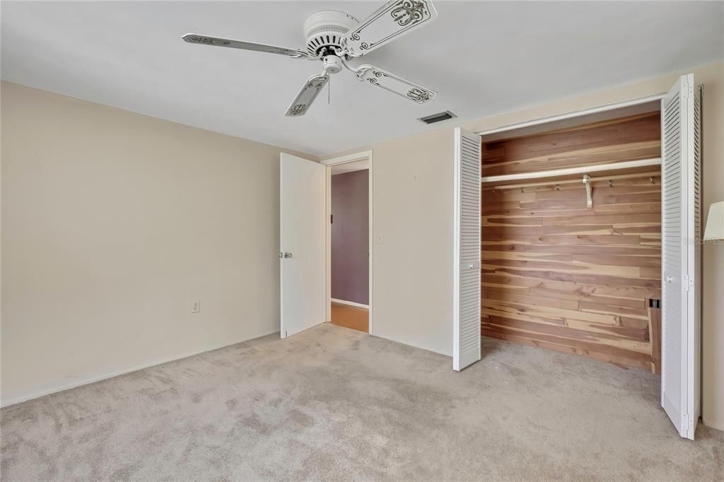На продажу: $239,900 (2 спален, 2 ванн, 1449 Квадратных фут)