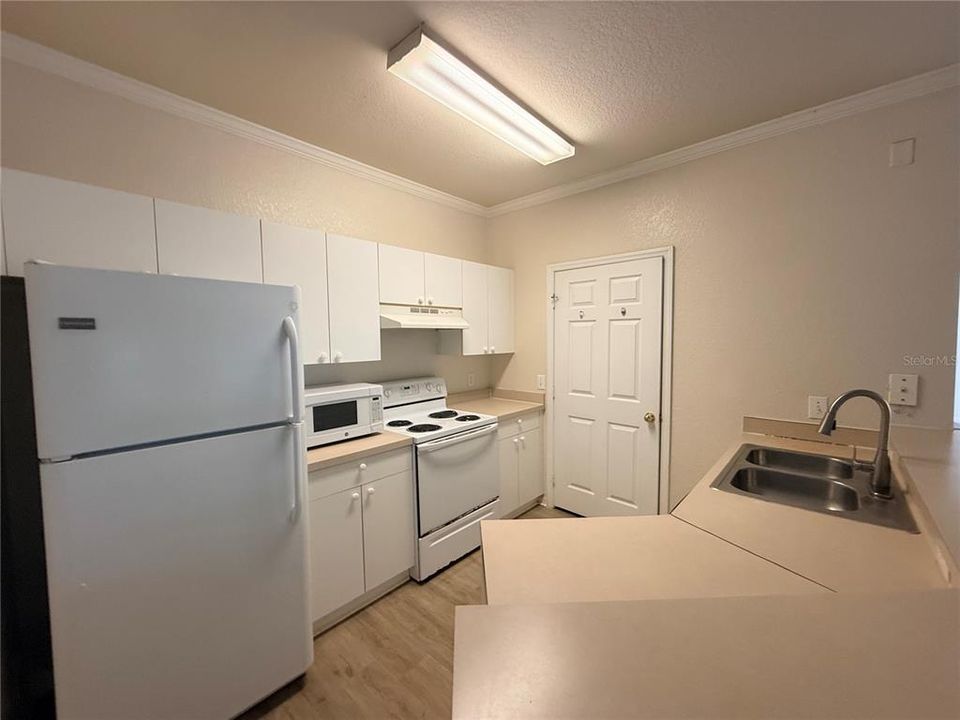 En Venta: $198,000 (2 camas, 2 baños, 1174 Pies cuadrados)