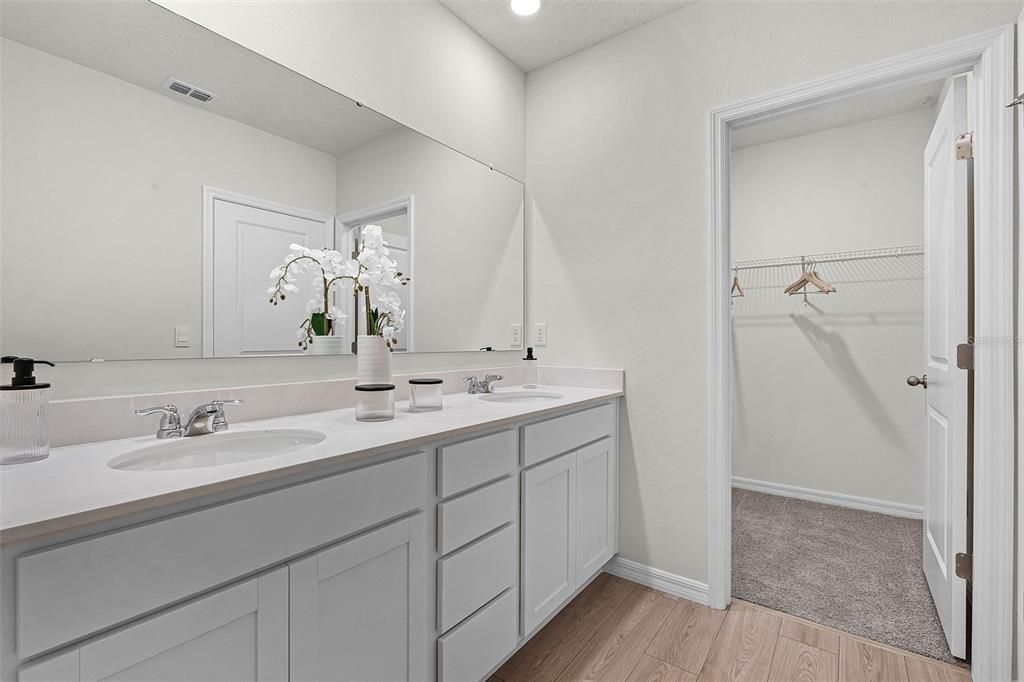For Sale: $421,990 (3 beds, 2 baths, 1758 Square Feet)