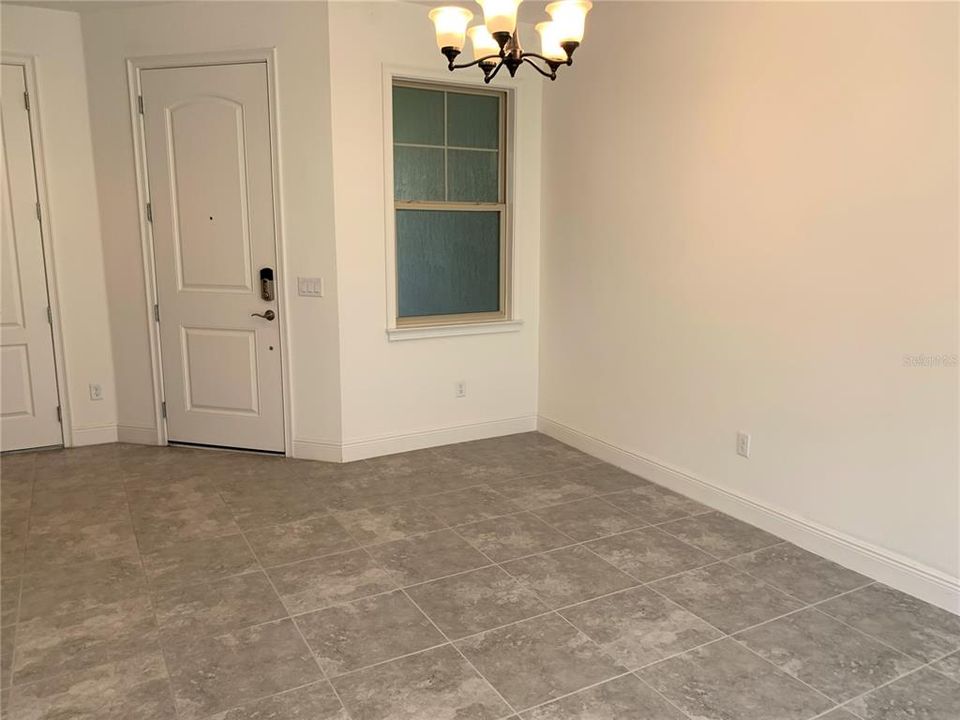 В аренду: $2,450 (3 спален, 2 ванн, 1353 Квадратных фут)