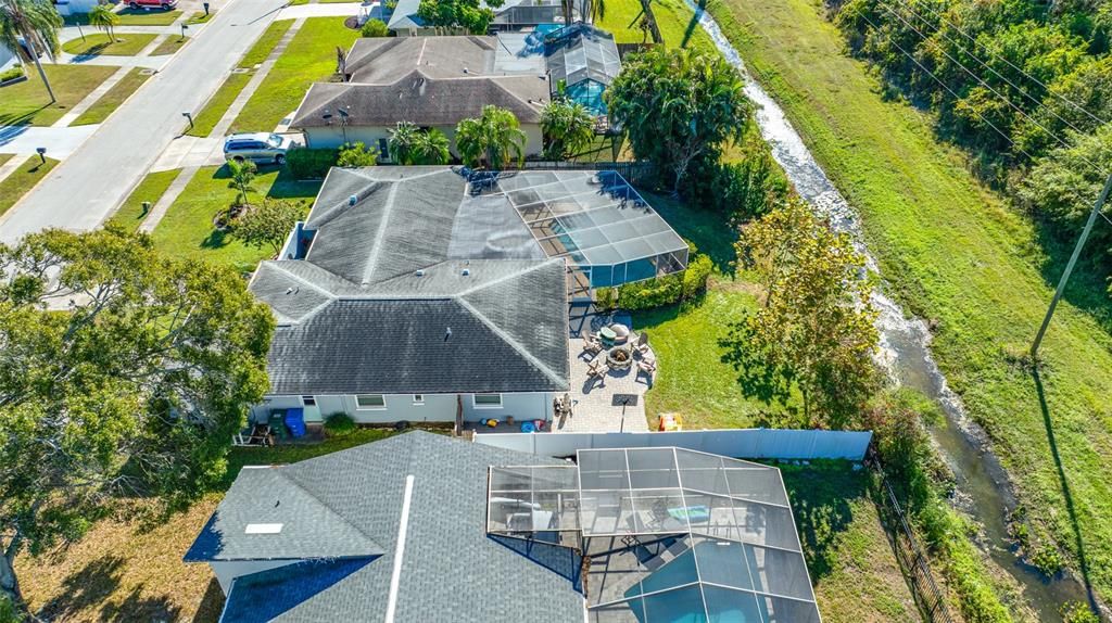 For Sale: $615,000 (4 beds, 2 baths, 1999 Square Feet)