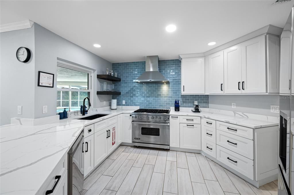 For Sale: $615,000 (4 beds, 2 baths, 1999 Square Feet)