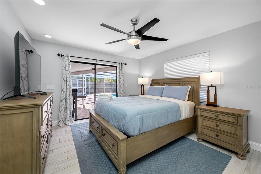 For Sale: $615,000 (4 beds, 2 baths, 1999 Square Feet)
