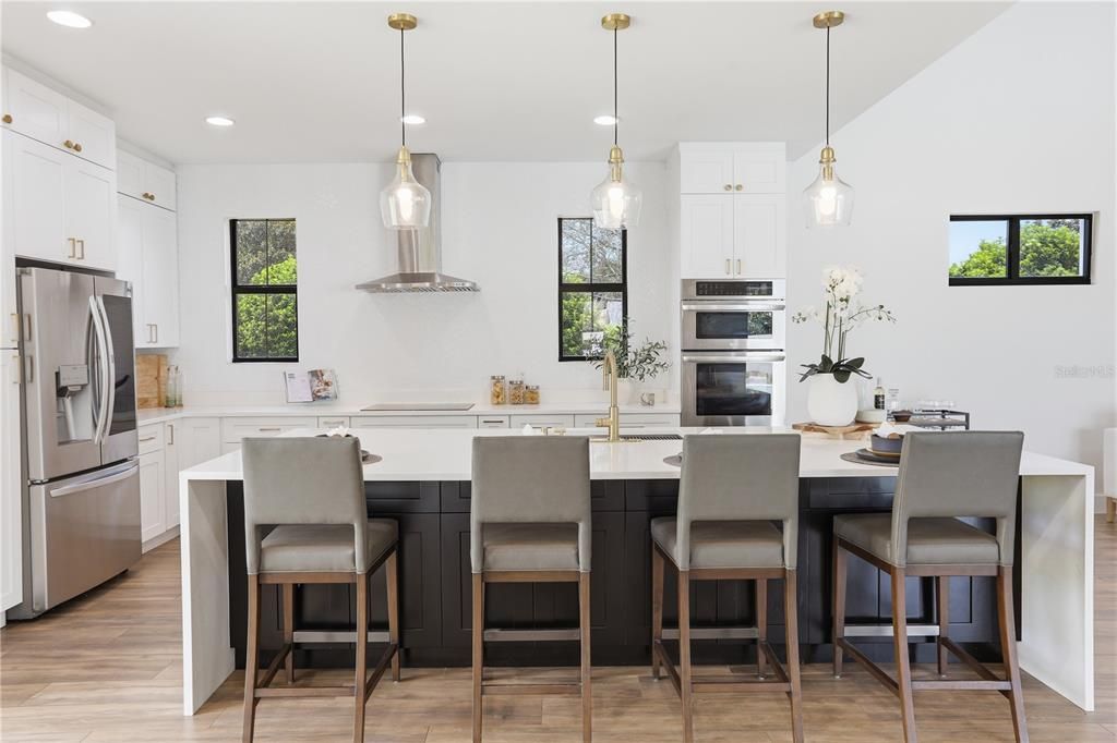 En Venta: $1,525,000 (4 camas, 3 baños, 3277 Pies cuadrados)