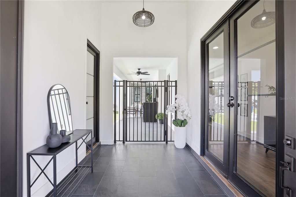 En Venta: $1,525,000 (4 camas, 3 baños, 3277 Pies cuadrados)