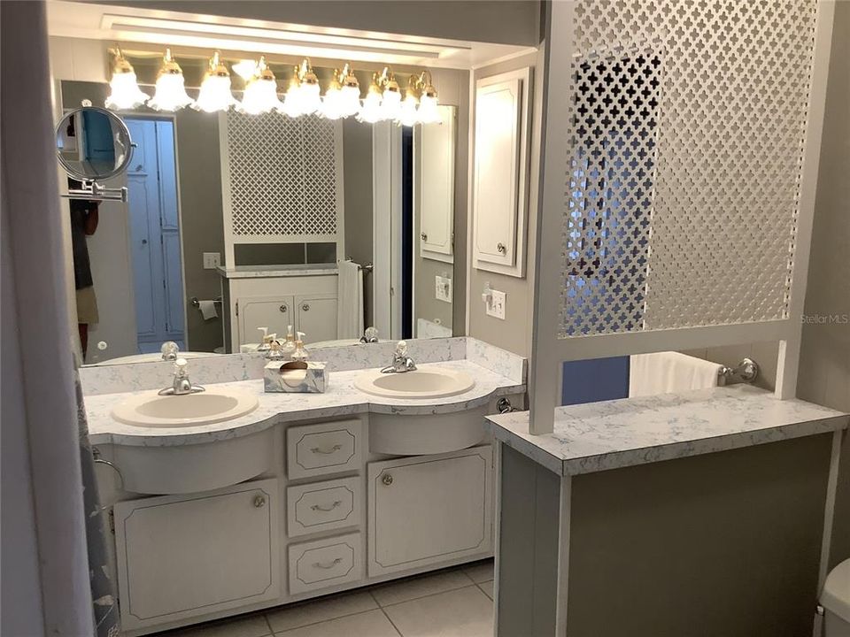 For Sale: $219,000 (3 beds, 2 baths, 1472 Square Feet)