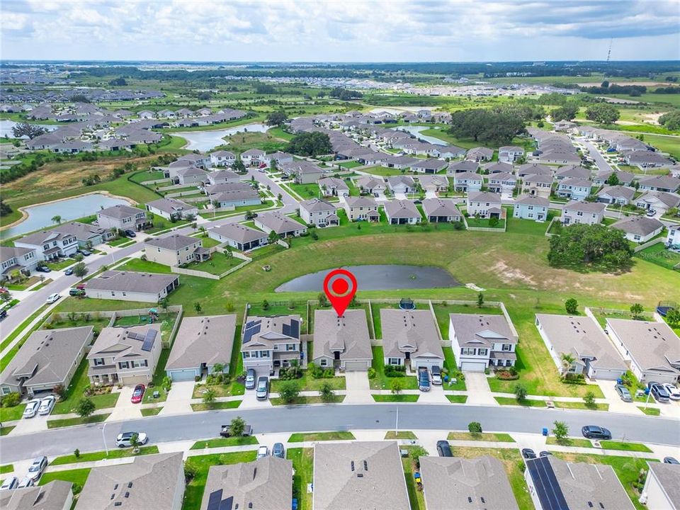 На продажу: $435,990 (4 спален, 2 ванн, 2262 Квадратных фут)