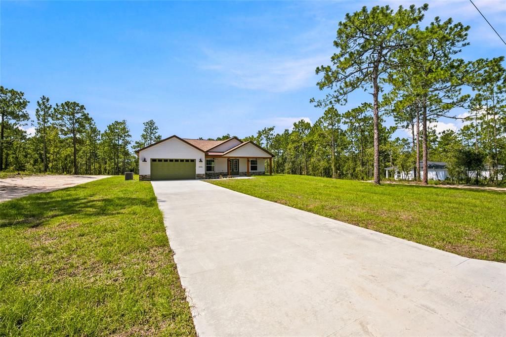 For Sale: $499,900 (4 beds, 2 baths, 2073 Square Feet)