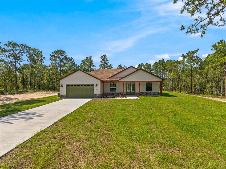 For Sale: $499,900 (4 beds, 2 baths, 2073 Square Feet)