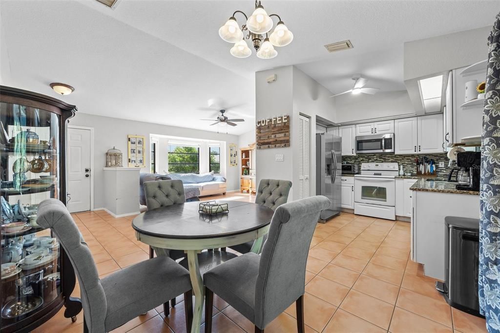 For Sale: $242,000 (3 beds, 2 baths, 1236 Square Feet)
