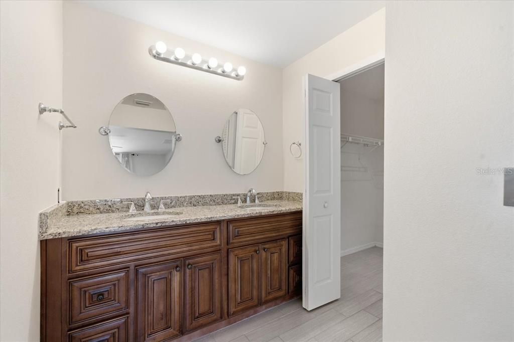 For Sale: $625,000 (3 beds, 2 baths, 1870 Square Feet)