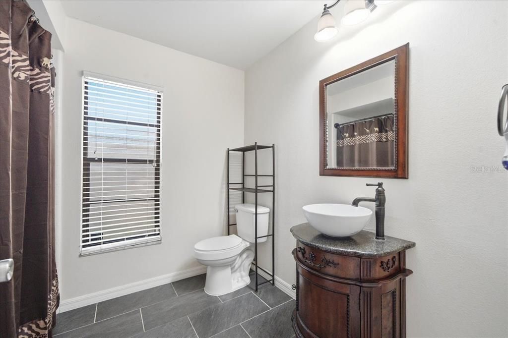 For Sale: $625,000 (3 beds, 2 baths, 1870 Square Feet)