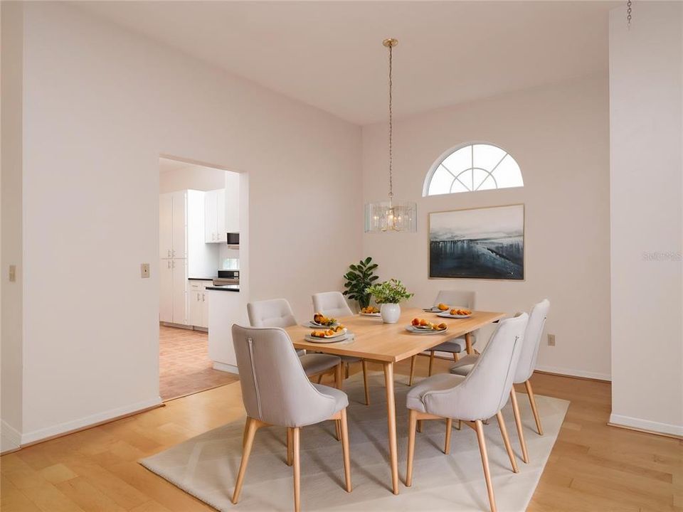 For Sale: $342,000 (3 beds, 2 baths, 1712 Square Feet)
