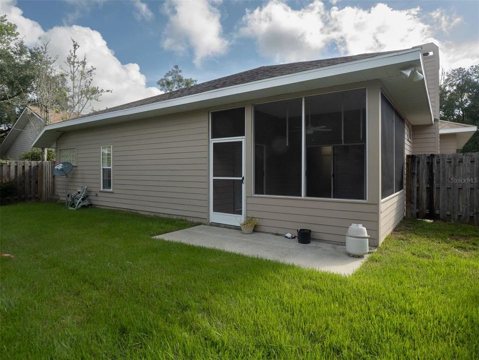 For Sale: $342,000 (3 beds, 2 baths, 1712 Square Feet)