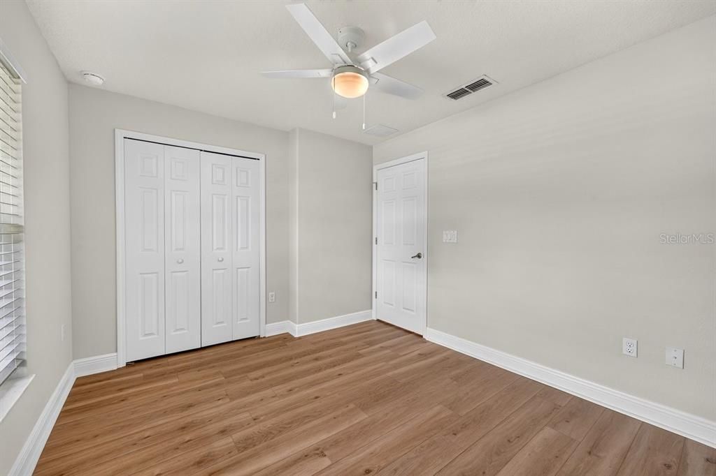 For Sale: $370,000 (3 beds, 2 baths, 1320 Square Feet)