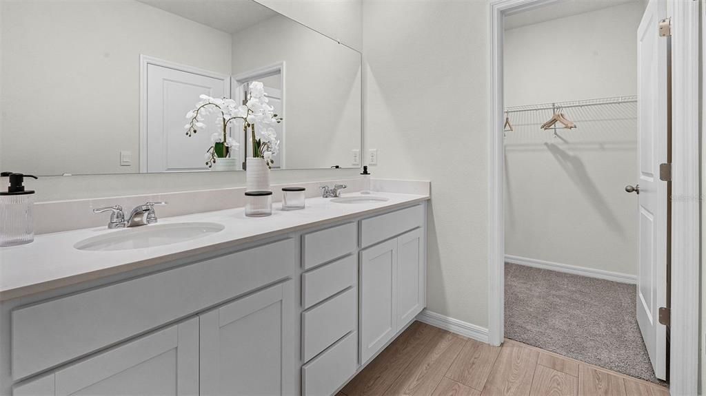 For Sale: $421,990 (3 beds, 2 baths, 1758 Square Feet)