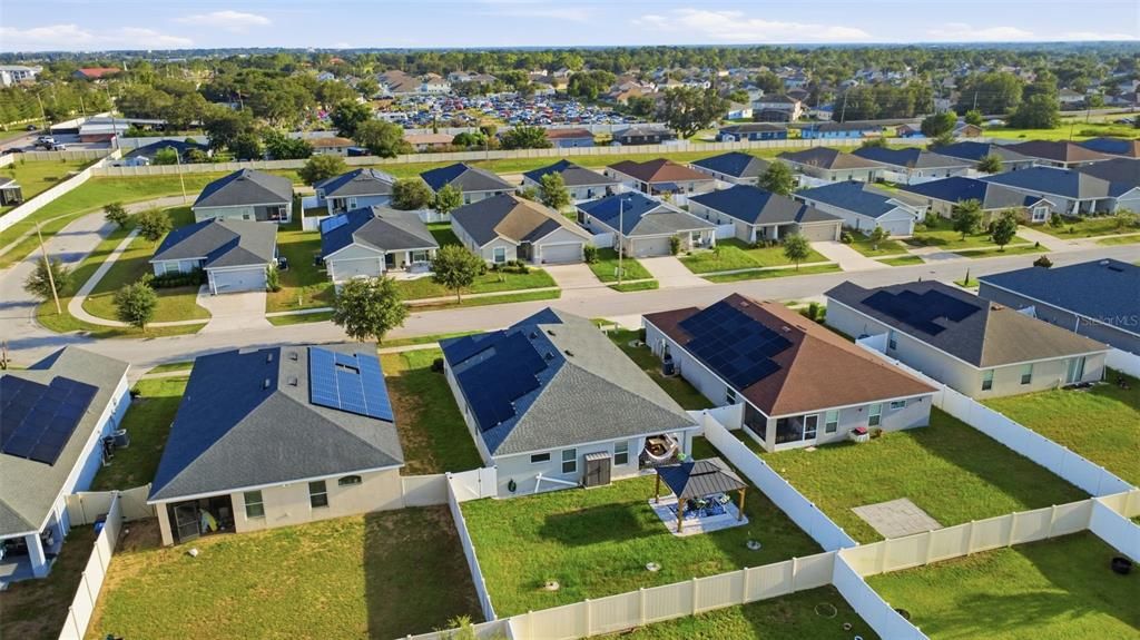 На продажу: $345,000 (4 спален, 2 ванн, 1698 Квадратных фут)