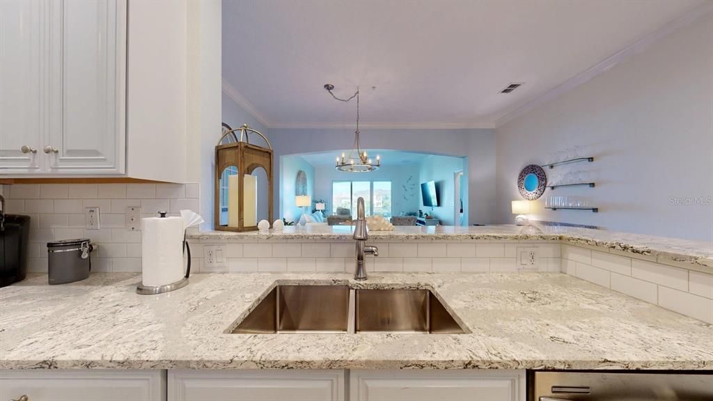 For Sale: $649,000 (3 beds, 2 baths, 1682 Square Feet)