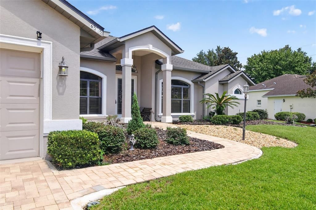 For Sale: $389,900 (3 beds, 2 baths, 2178 Square Feet)